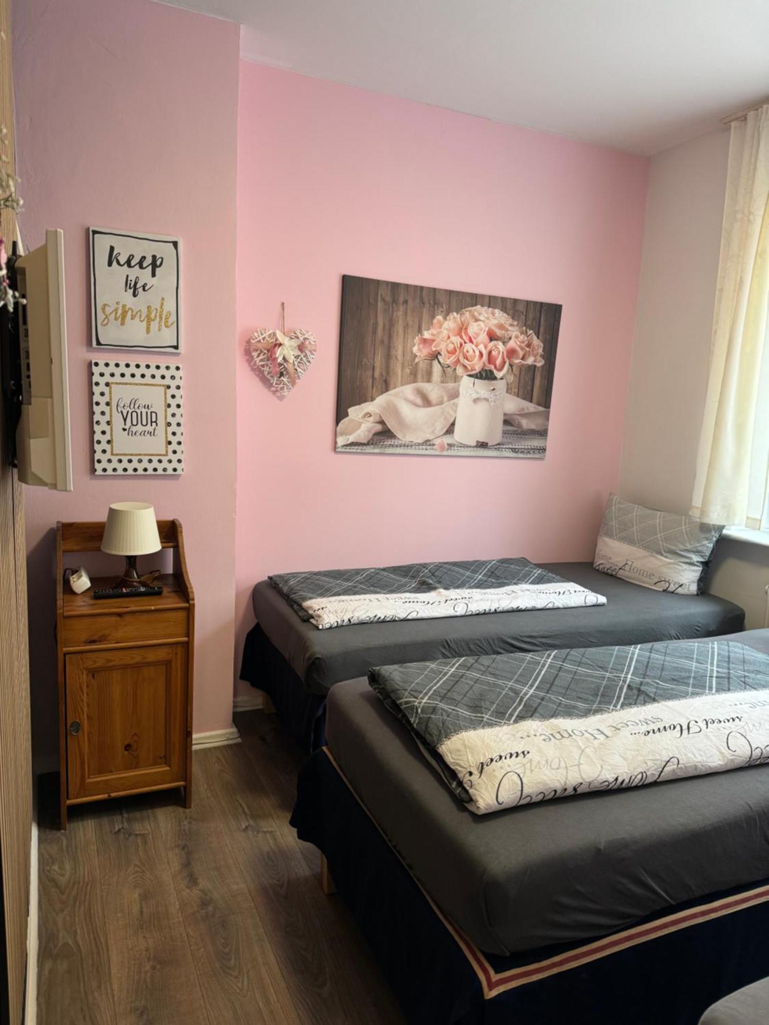 Berlin Pur - Wohnung Fuer Bis Zu 12 Personen ภายนอก รูปภาพ