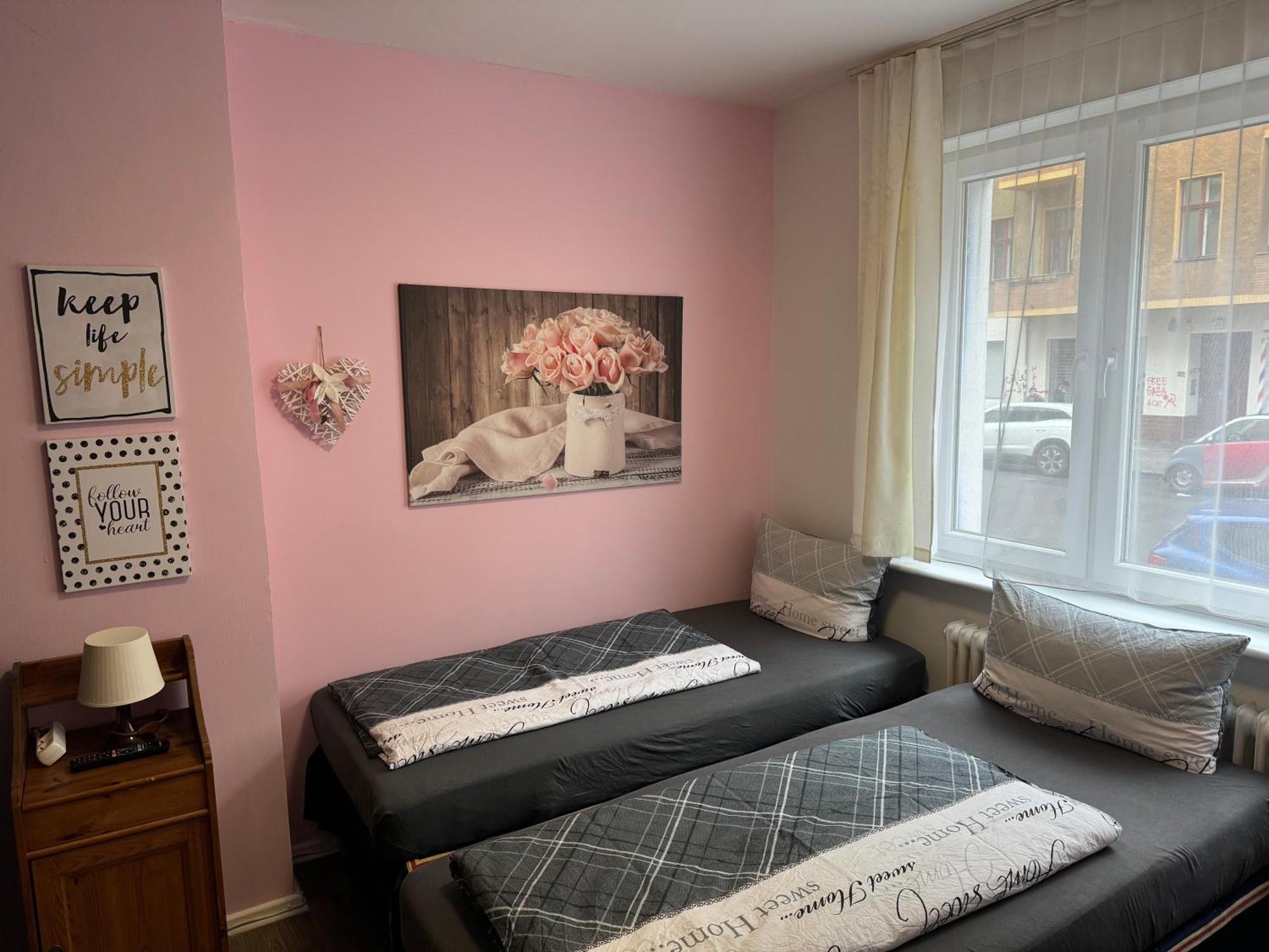 Berlin Pur - Wohnung Fuer Bis Zu 12 Personen ภายนอก รูปภาพ