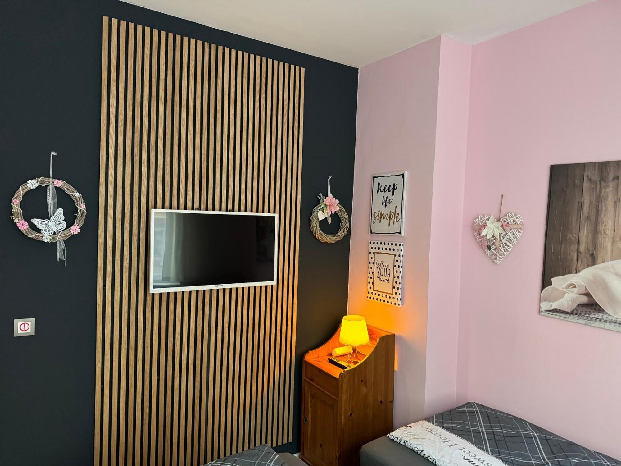 Berlin Pur - Wohnung Fuer Bis Zu 12 Personen ภายนอก รูปภาพ