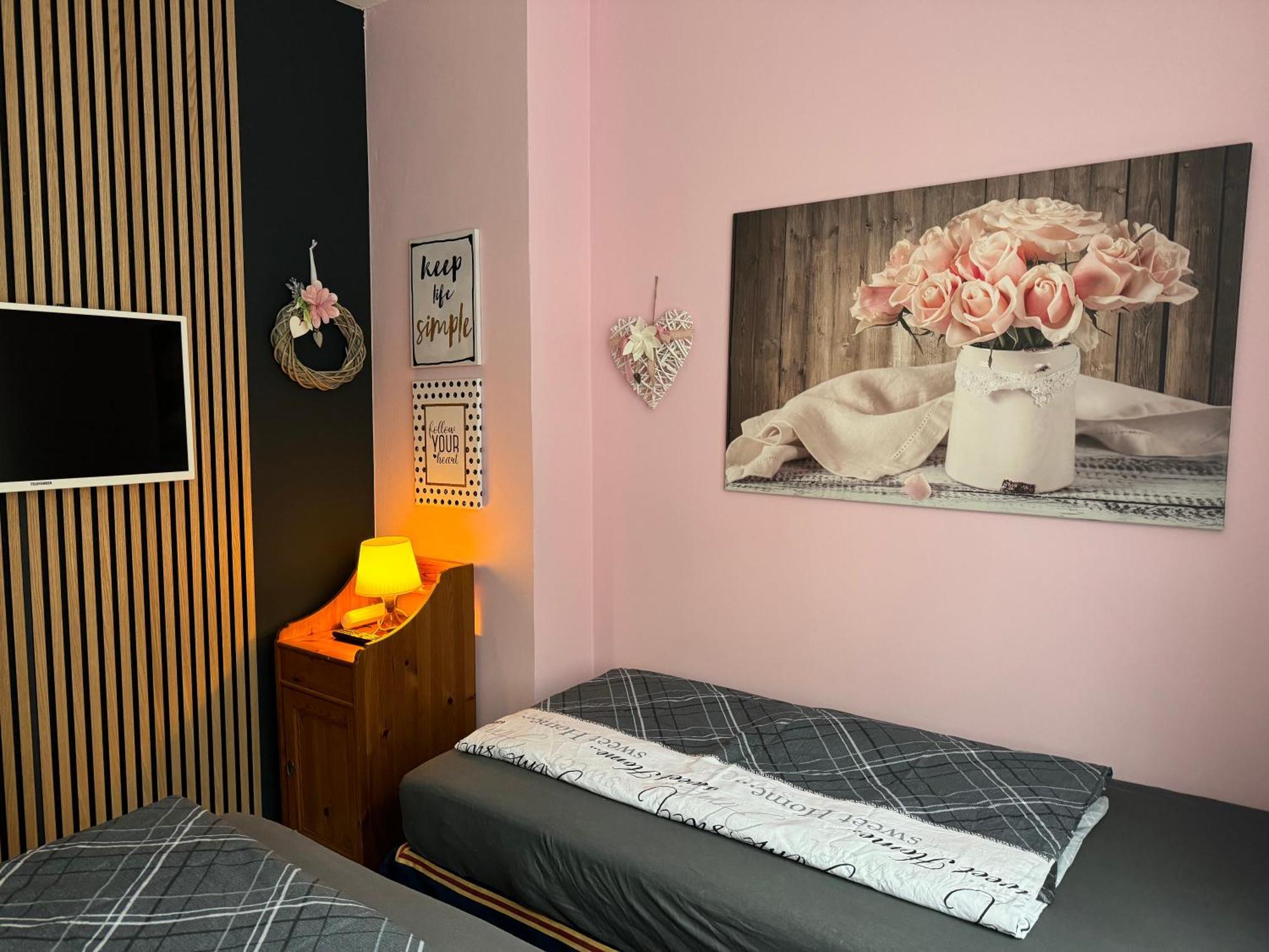 Berlin Pur - Wohnung Fuer Bis Zu 12 Personen ภายนอก รูปภาพ